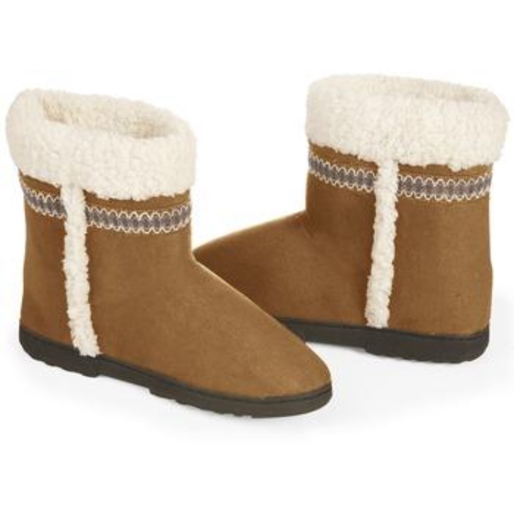 ISOTONER Holiday Bootie Slippers faux Sherpa Fur